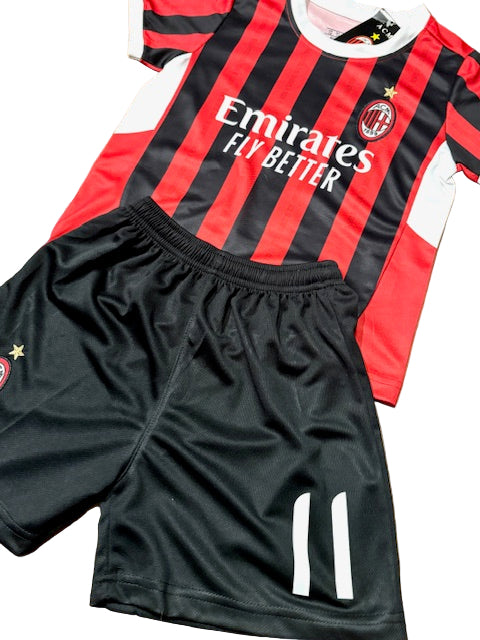 Christian Pulisic Boys Girls Kids Soccer Jersey Set