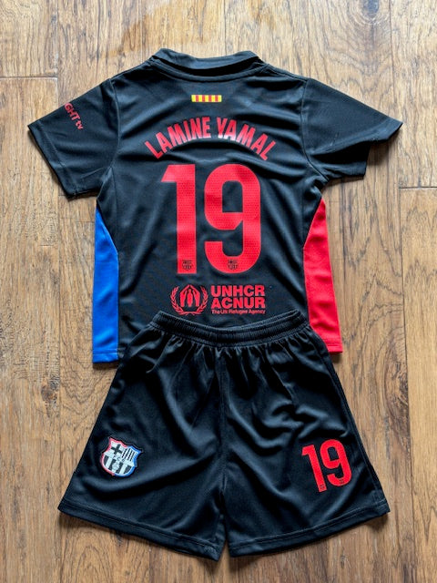 Kids Barcelona Footballer Lamine Yamal Kit